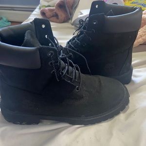 Like new black timberlands